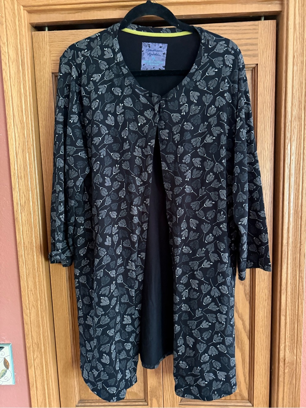 Gudrun Sjoden Black Floral-Print Tunic Jacket